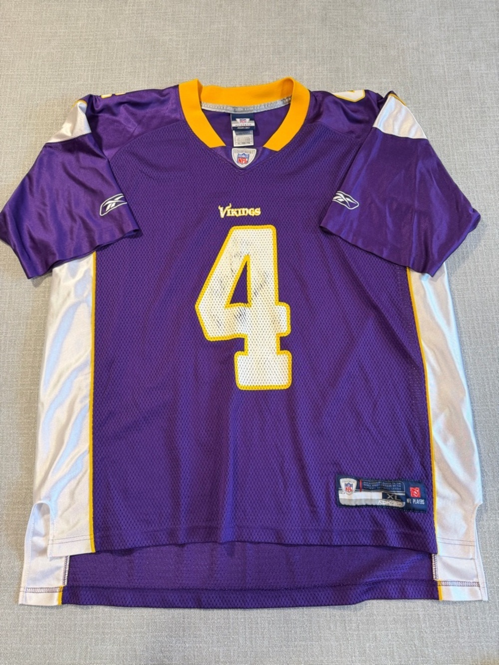 Reebok Minnesota Vikings Brett Favre #4 NFL Jersey XL Purple White Yellow